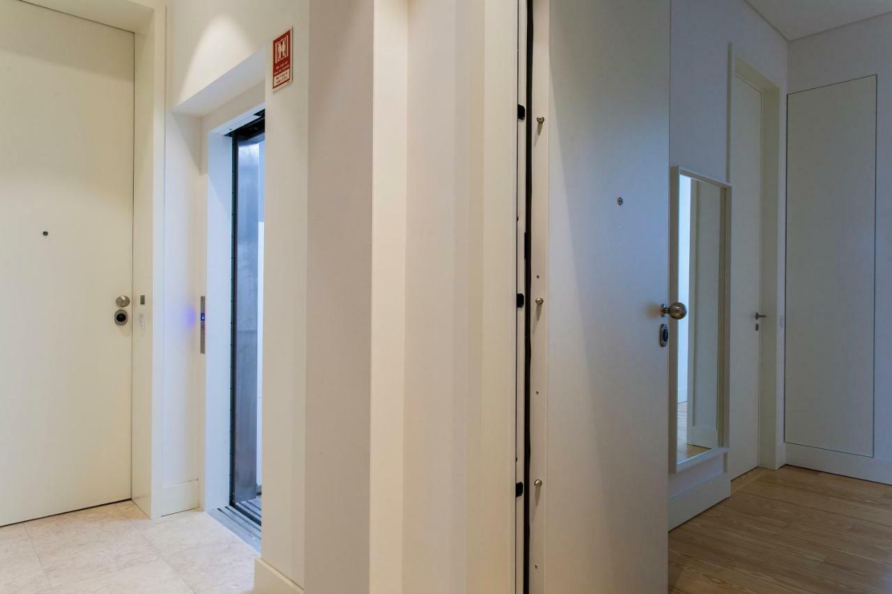 Joivy Modern 1-Bed Apt Nearby Praca Do Comercio, In Baixa Lissabon Exterior foto
