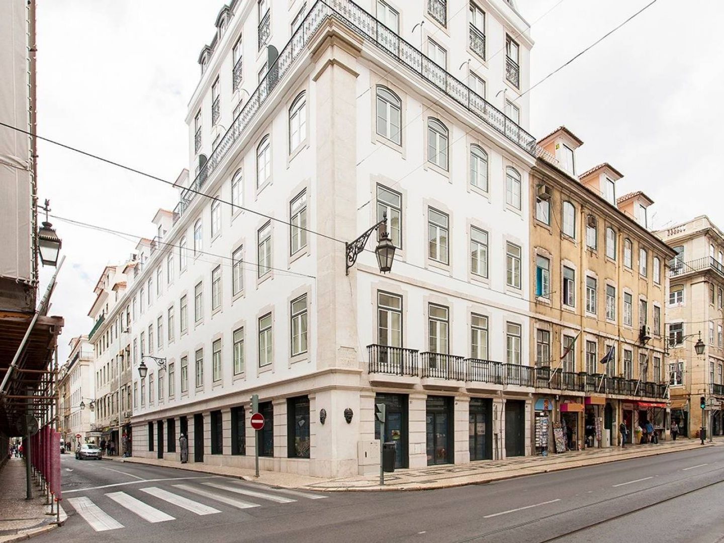 Joivy Modern 1-Bed Apt Nearby Praca Do Comercio, In Baixa Lissabon Exterior foto